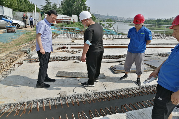 集團開(kāi)展市政工程汛期安全生產(chǎn)專(zhuān)項檢查工作